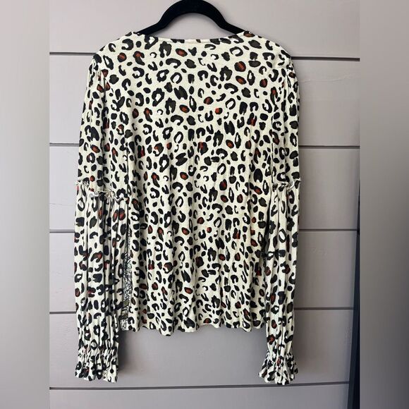Anthropologie Blank London Sibley Top Green
Floral Animal Print Balloon Sleeve S - Picture 2 of 4